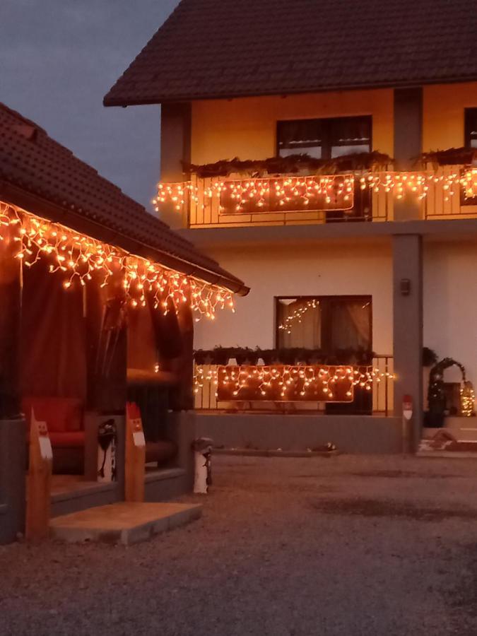 Bed and Breakfast Constantin Panzió Praid Exterior foto
