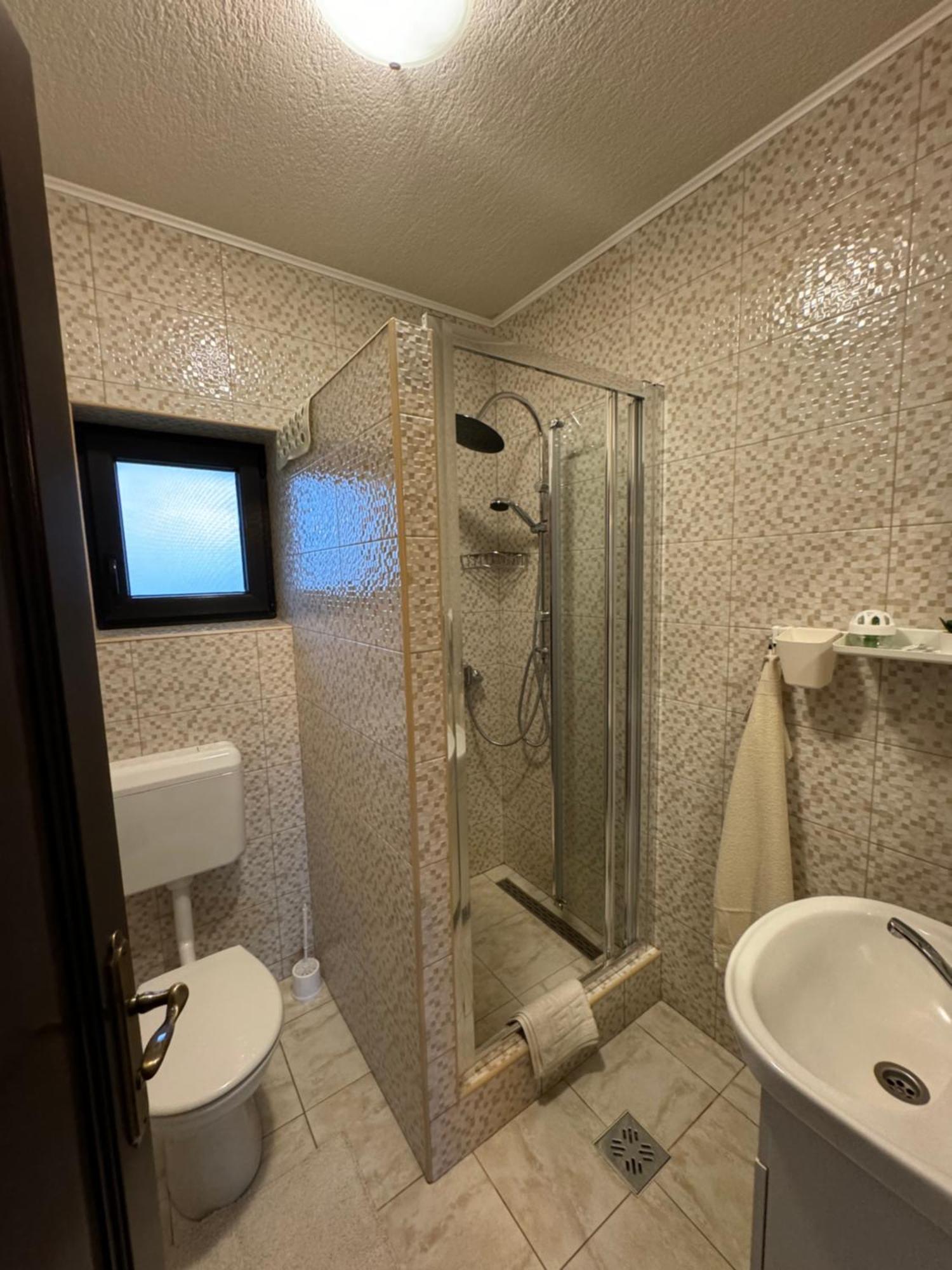 Bed and Breakfast Constantin Panzió Praid Habitación foto
